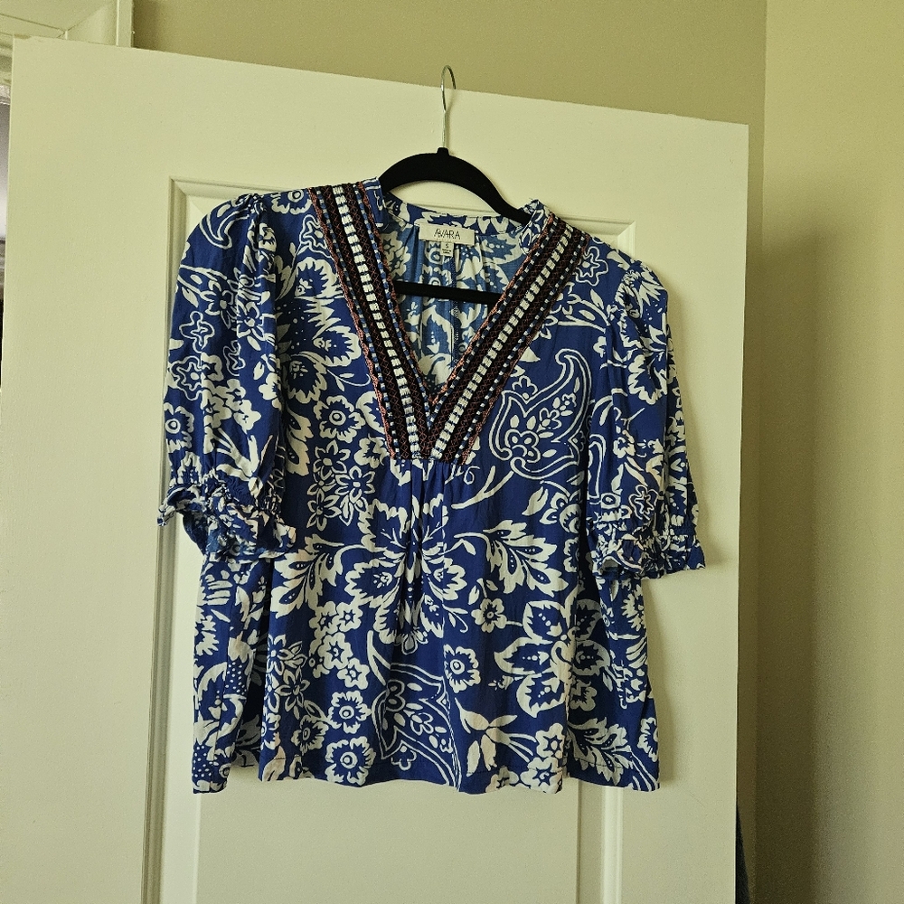 Avara Embroidered Summer Top